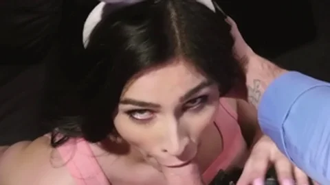 TransAngels: Brown hair Alexa Scout rushes cum on face