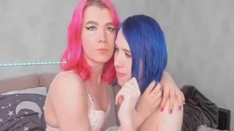 cutie shemale duo kissing whilst naked